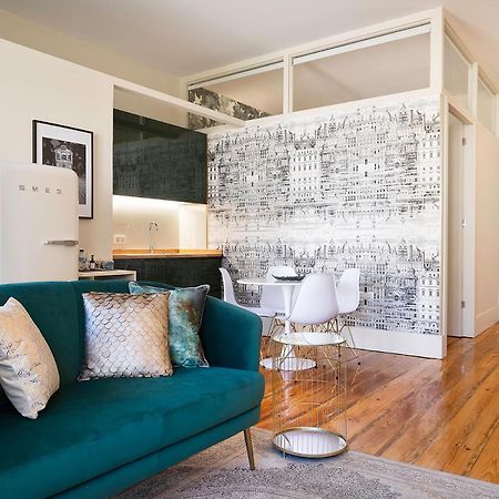 Historic Apartment At Cardosas With Balcony Porto Exterior foto